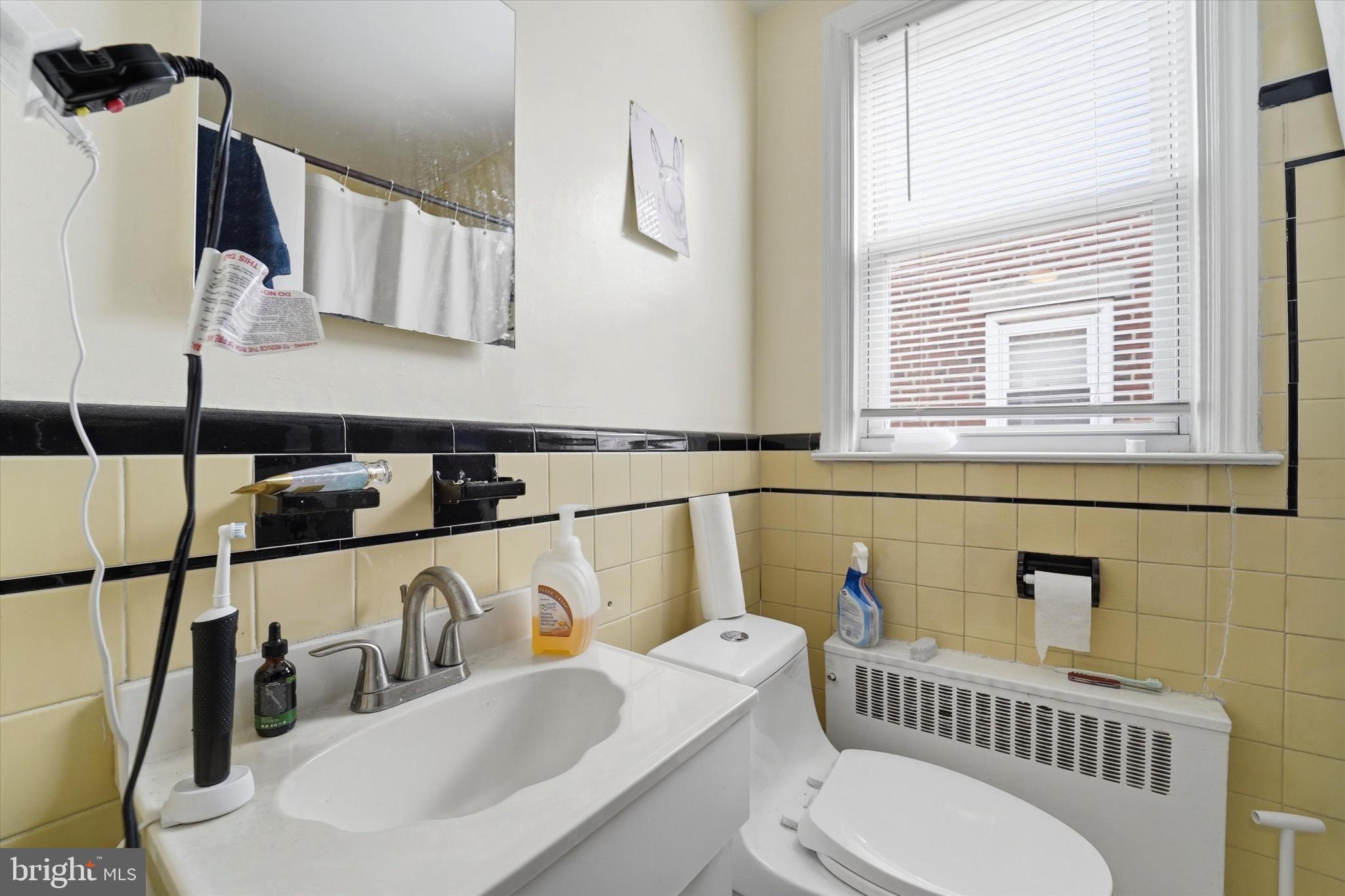 828 Fairfax Road Drexel Hill, PA 19026 - Photo 16 of 26