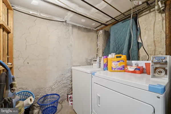$350,000 | 828 Fairfax Road, Drexel Hill, PA 19026