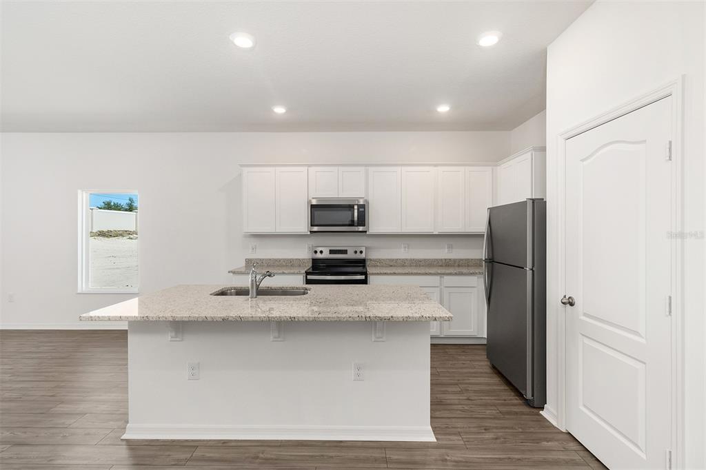 1633 Nantucket Way Winter Haven, FL 33884 - Photo 4 of 20