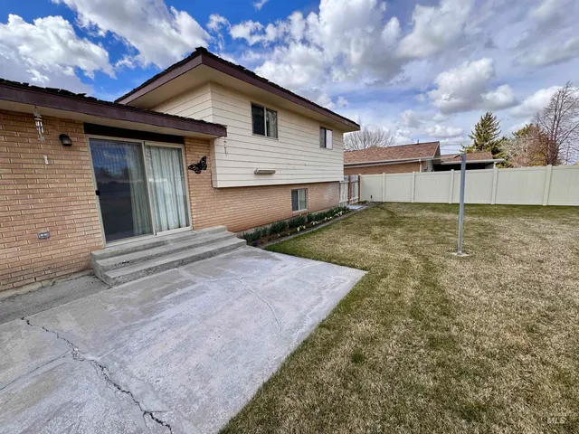 $395,000 | 232 Pleasant Way, Rupert, ID 83350