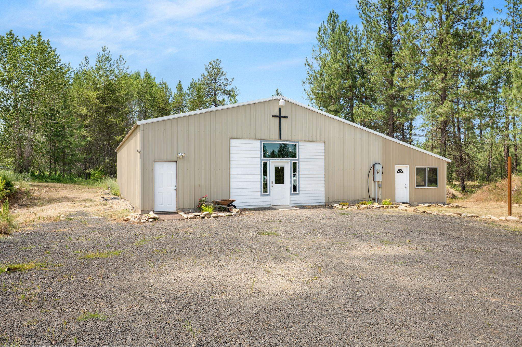 26811 North Yale Road Chattaroy, WA 99003 - Photo 1 of 30
