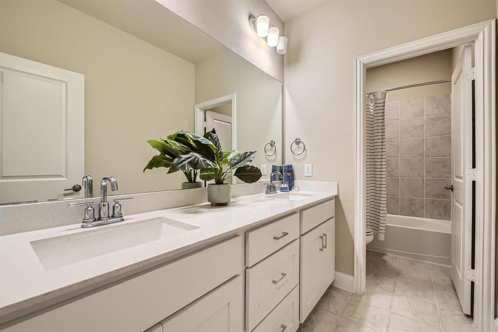 405 Augusta Court Oak Point, TX 75068 - Photo 22 of 33