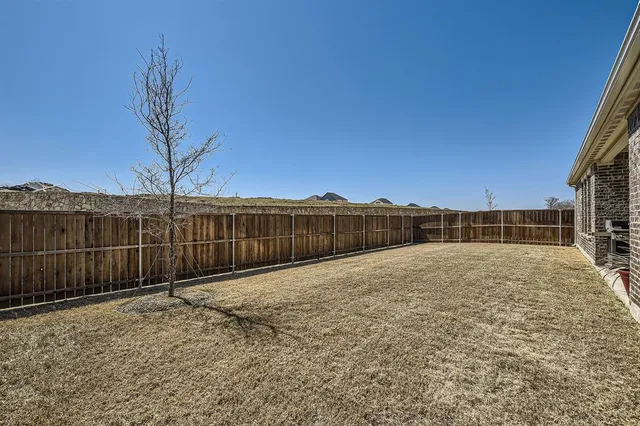 $529,000 | 405 Augusta Court, Oak Point, TX 75068