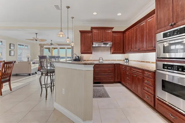 $2,295,000 | 6424 Gulf Drive, Unit 7, Holmes Beach, FL 34217