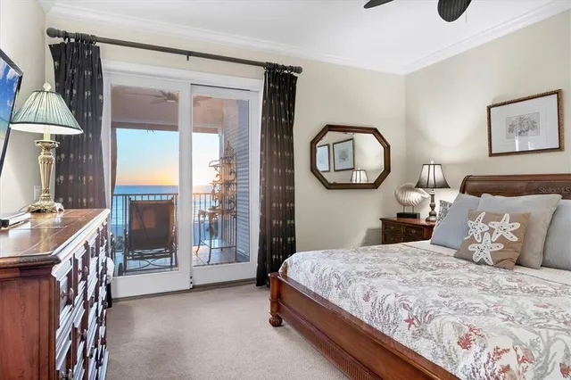 $2,295,000 | 6424 Gulf Drive, Unit 7, Holmes Beach, FL 34217