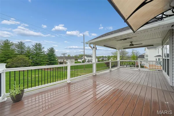 $459,900 | 158 Royalwood Pl Court, Lake St. Louis, MO 63367