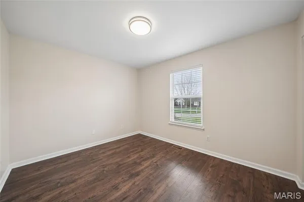 $459,900 | 158 Royalwood Pl Court, Lake St. Louis, MO 63367