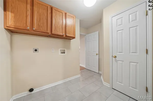 $459,900 | 158 Royalwood Pl Court, Lake St. Louis, MO 63367