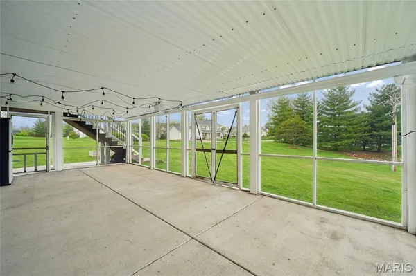 $459,900 | 158 Royalwood Pl Court, Lake St. Louis, MO 63367