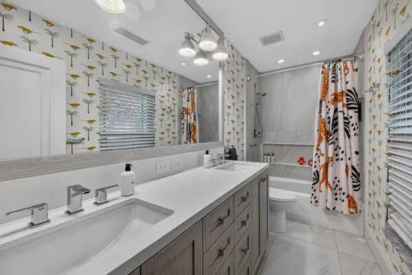 $34,995 | 3109 Northeast 42nd Court, Fort Lauderdale, FL 33308