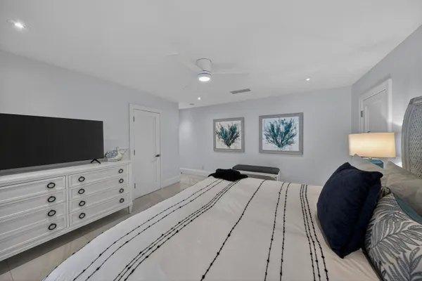 $34,995 | 3109 Northeast 42nd Court, Fort Lauderdale, FL 33308