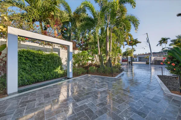 $34,995 | 3109 Northeast 42nd Court, Fort Lauderdale, FL 33308