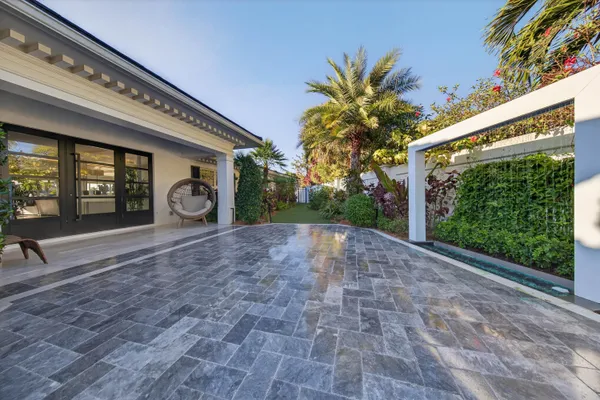 $34,995 | 3109 Northeast 42nd Court, Fort Lauderdale, FL 33308