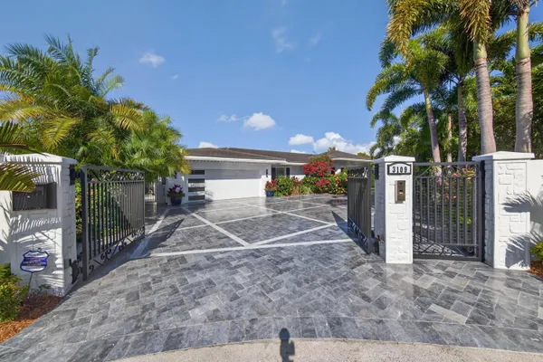 $34,995 | 3109 Northeast 42nd Court, Fort Lauderdale, FL 33308