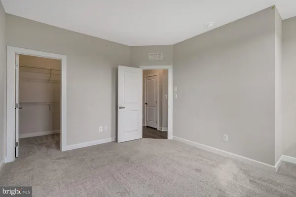 $4,000 | 43769 Metro Terrace, Ashburn, VA 20147