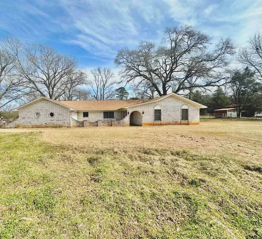 $299,999 | 804 Range Road, Palestine, TX 75801