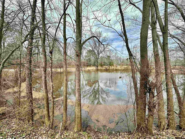 $299,999 | 804 Range Road, Palestine, TX 75801