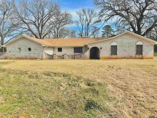 $299,999 | 804 Range Road, Palestine, TX 75801