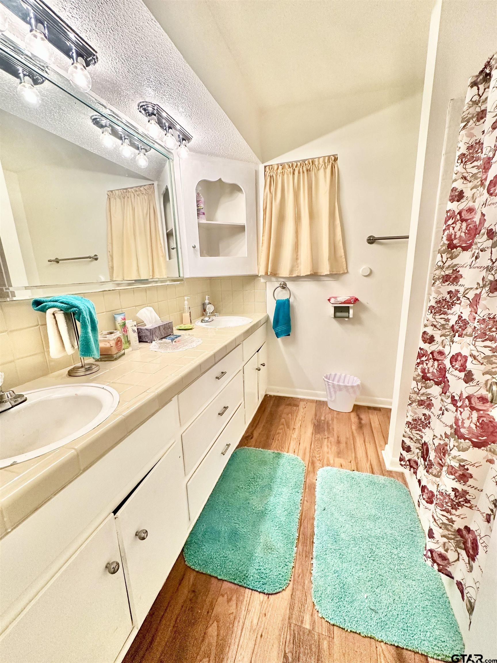 804 Range Road Palestine, TX 75801 - Photo 10 of 18