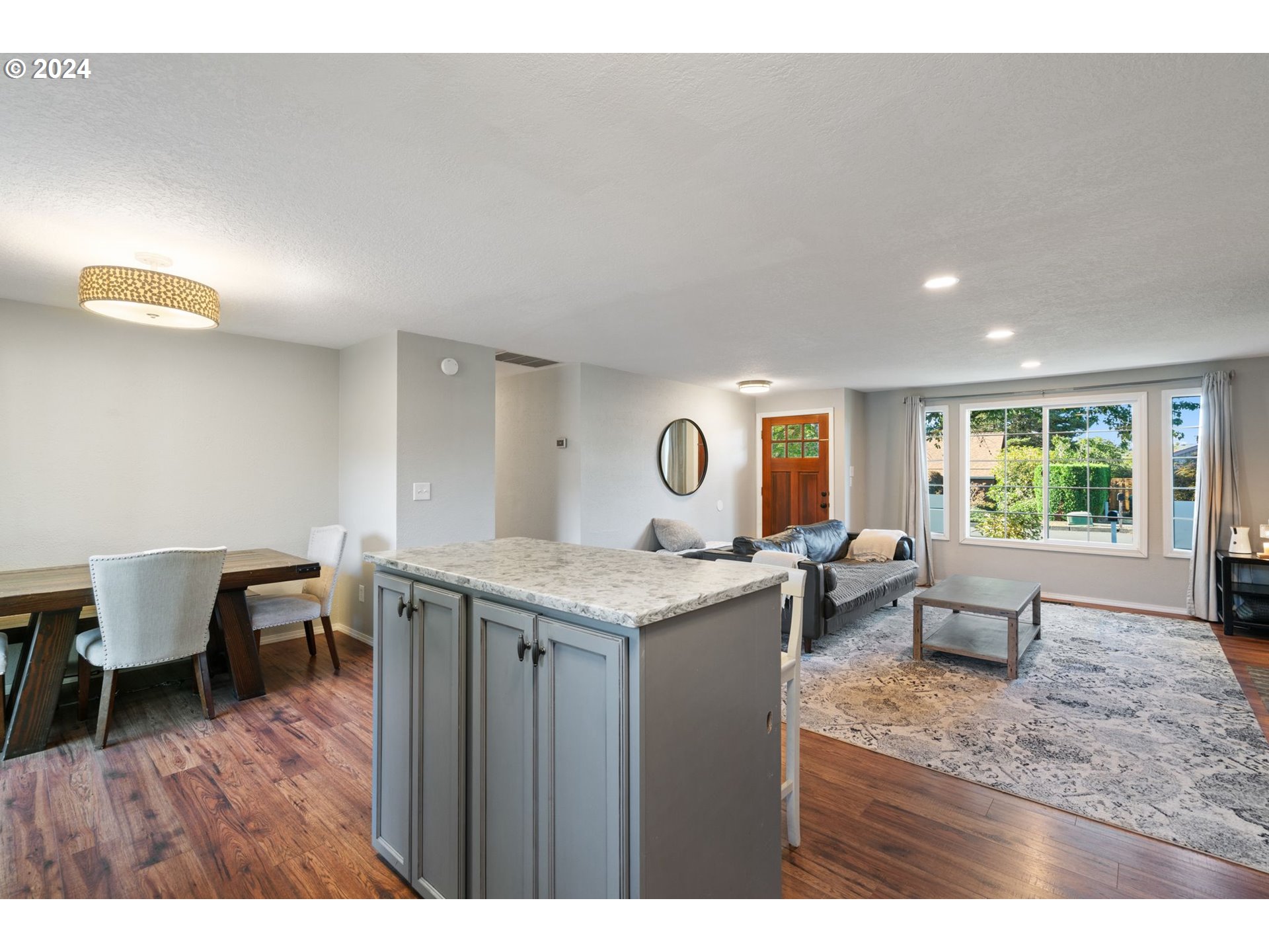 1719 Southwest 5th Street Gresham, OR 97080 - Photo 16 of 47 Gallery Image 16