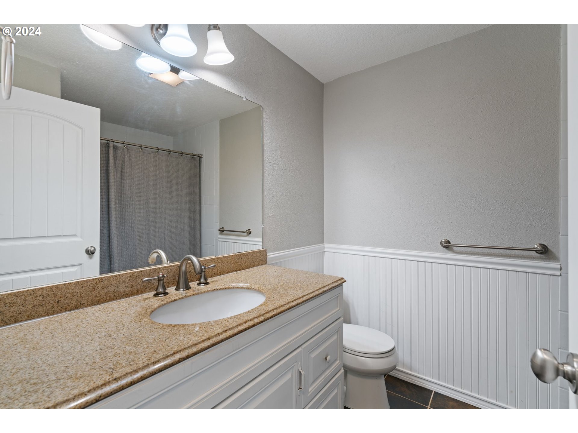 1719 Southwest 5th Street Gresham, OR 97080 - Photo 20 of 47 Gallery Image 20