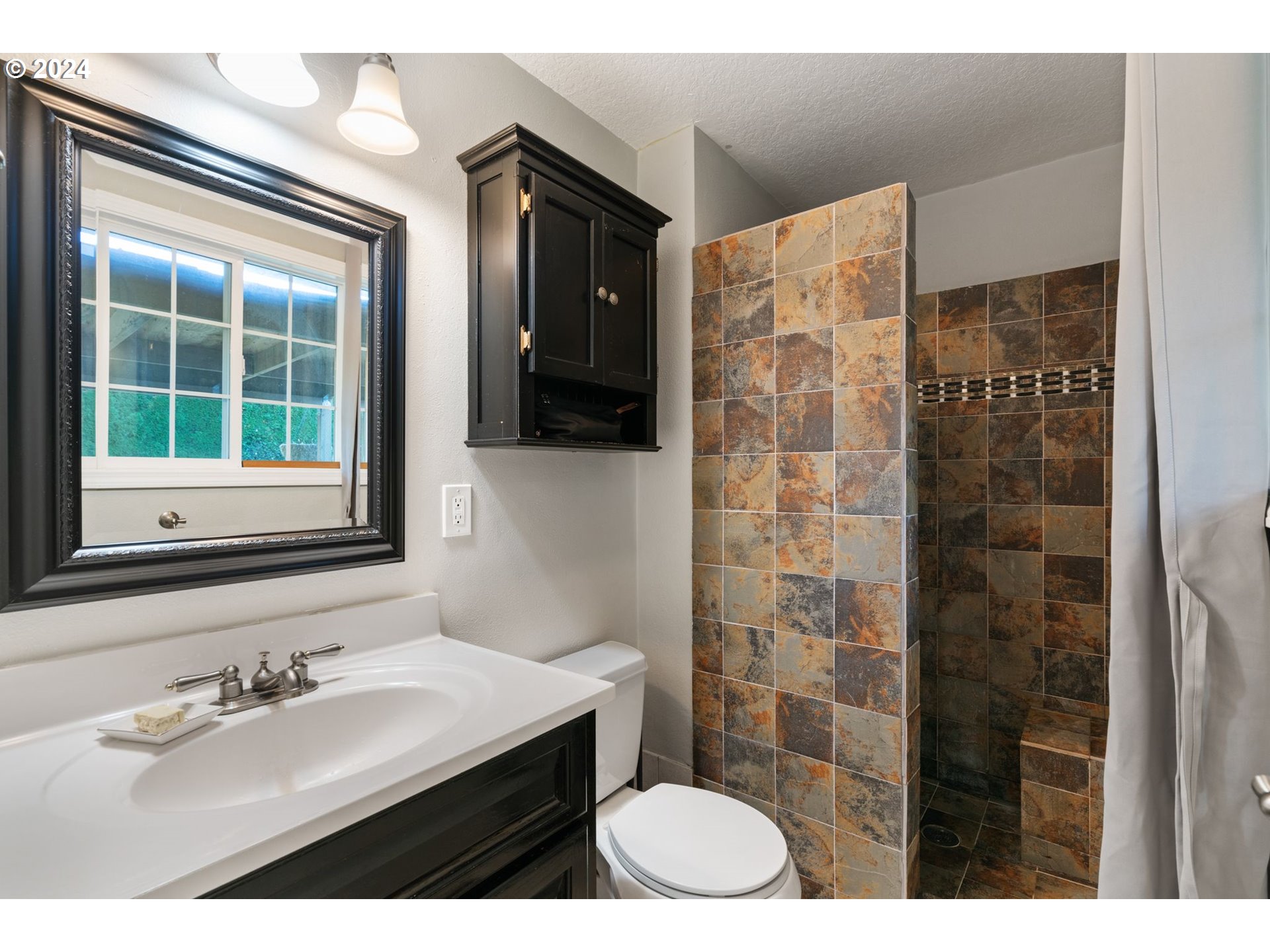 1719 Southwest 5th Street Gresham, OR 97080 - Photo 23 of 47 Gallery Image 23