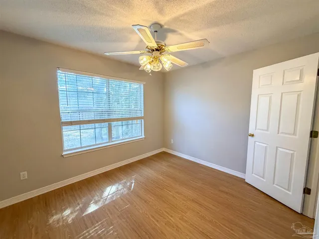 $1,800 | 7903 Cayenne Way, Pensacola, FL 32526