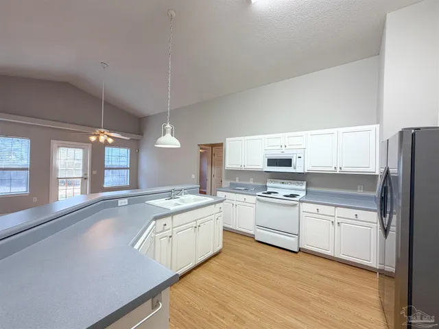 $1,800 | 7903 Cayenne Way, Pensacola, FL 32526