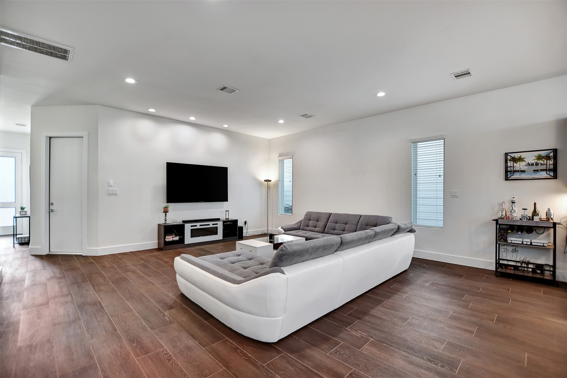 5507 Robusto Place Houston, TX 77091 - Photo 8 of 40