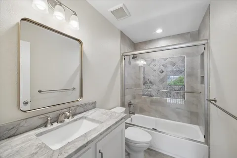 $750,000 | 17402 Lake Chelan Lane, Humble, TX 77346