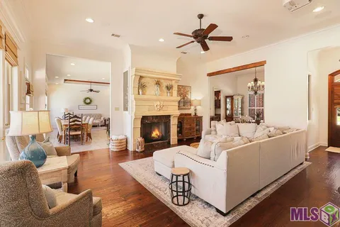 $725,000 | 36448 Lake Bend Avenue, Prairieville, LA 70769