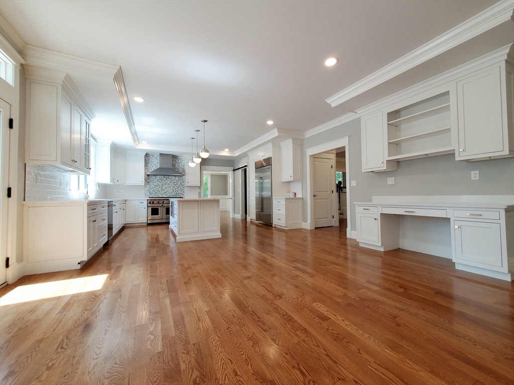 186 Ridge Street Winchester, MA 01890 - Photo 4 of 28