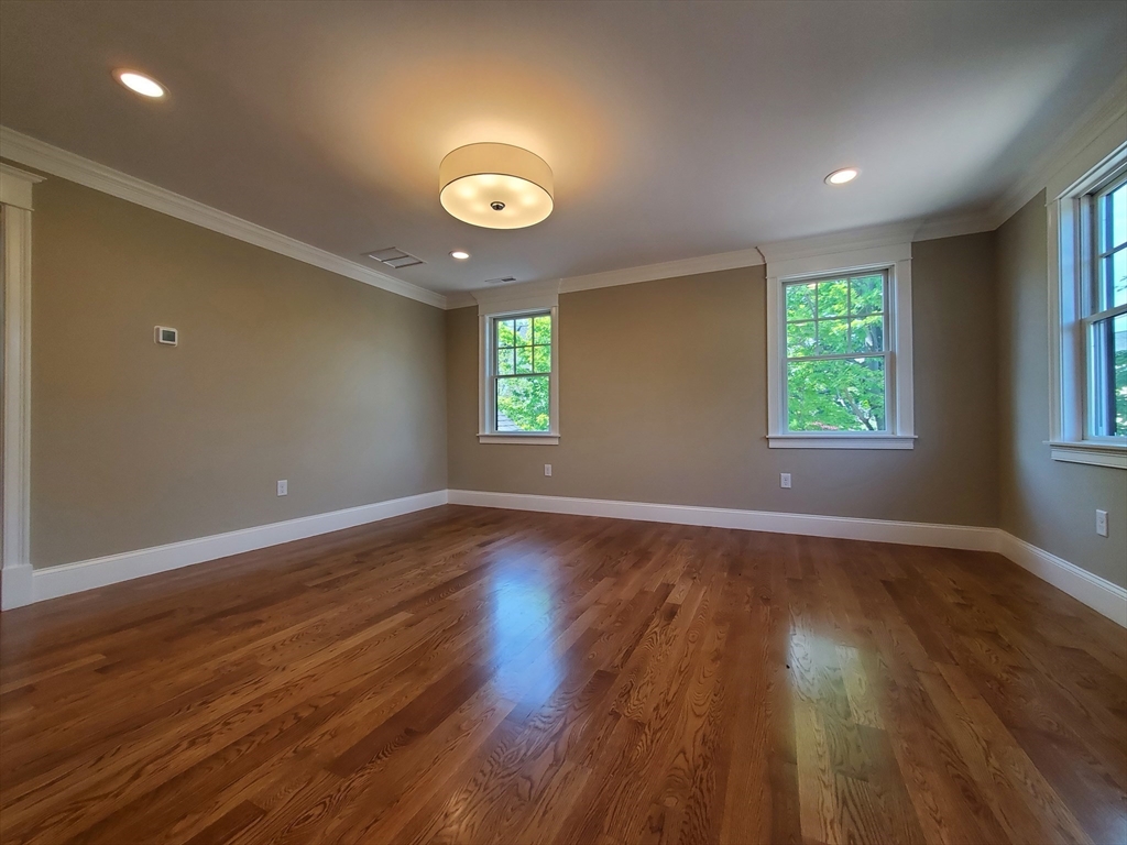 186 Ridge Street Winchester, MA 01890 - Photo 7 of 28