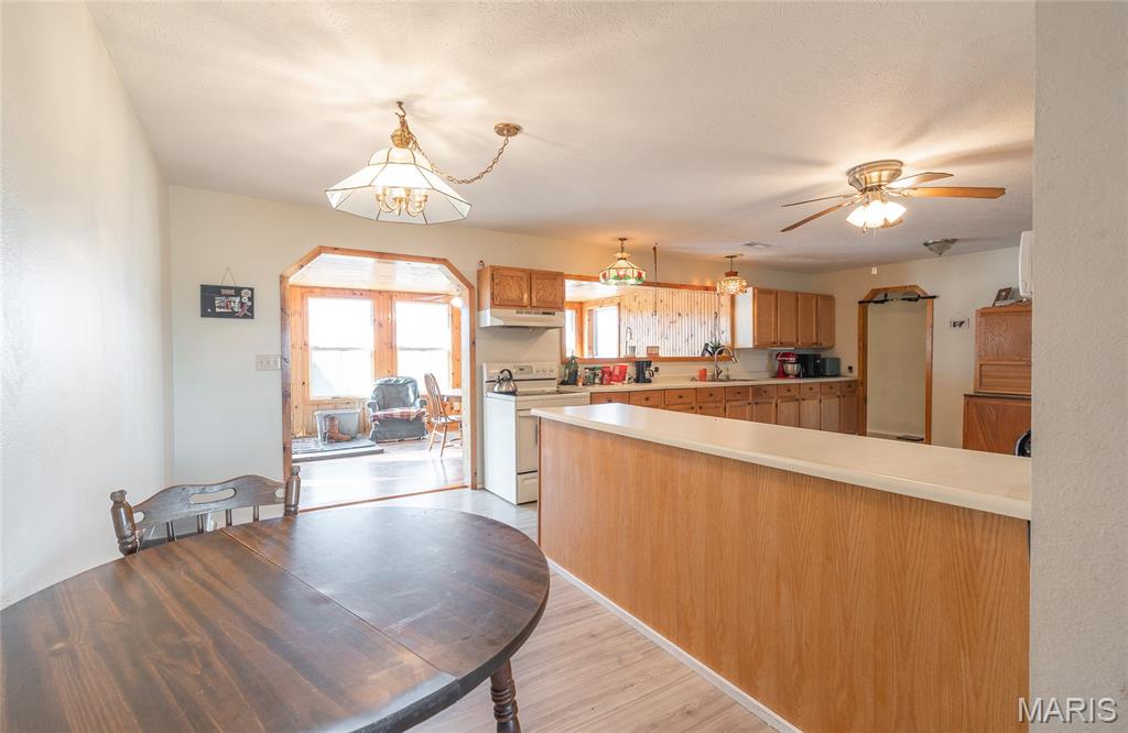 8090 Timberhill Road Hartshorn, MO 65479 - Photo 11 of 44