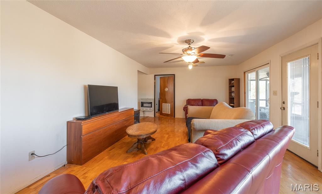 8090 Timberhill Road Hartshorn, MO 65479 - Photo 14 of 44