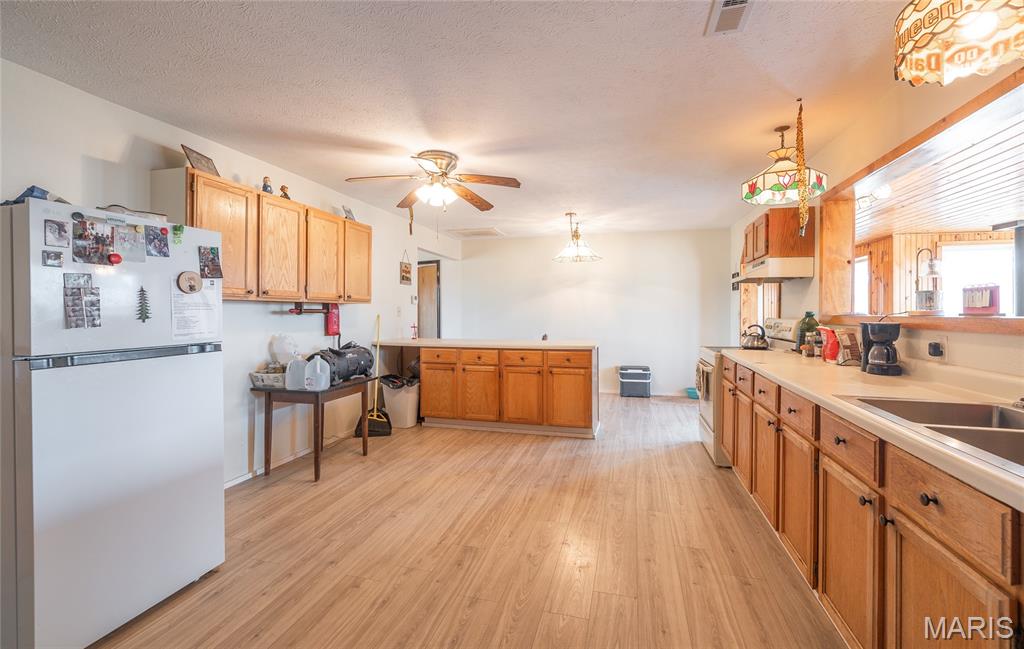 8090 Timberhill Road Hartshorn, MO 65479 - Photo 10 of 44