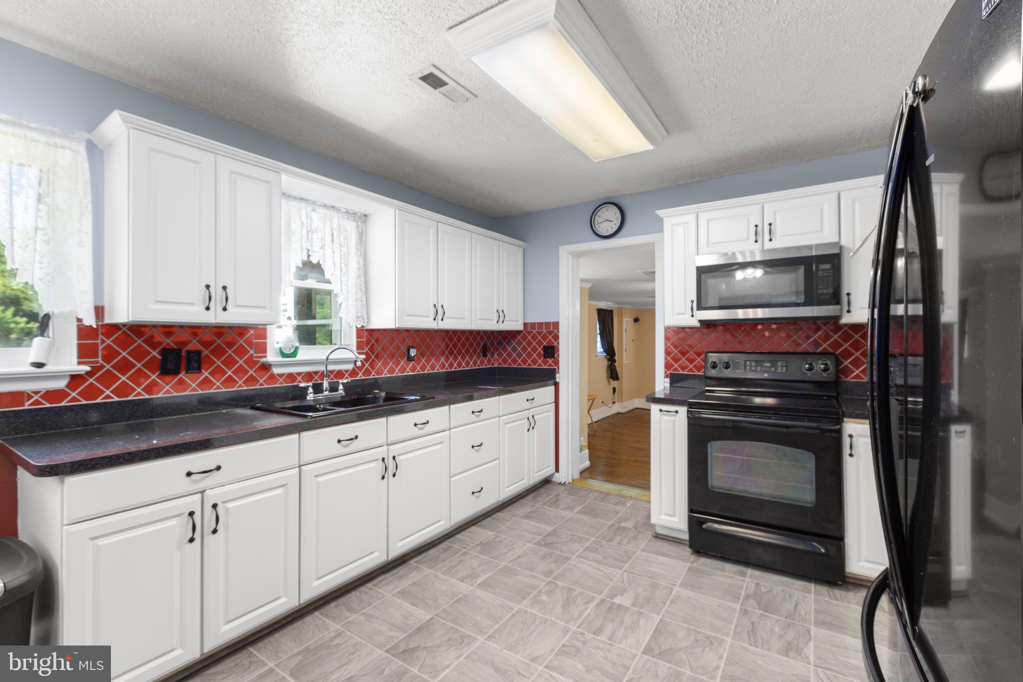 11521 Orange Plank Road Locust Grove, VA 22508 - Photo 17 of 54