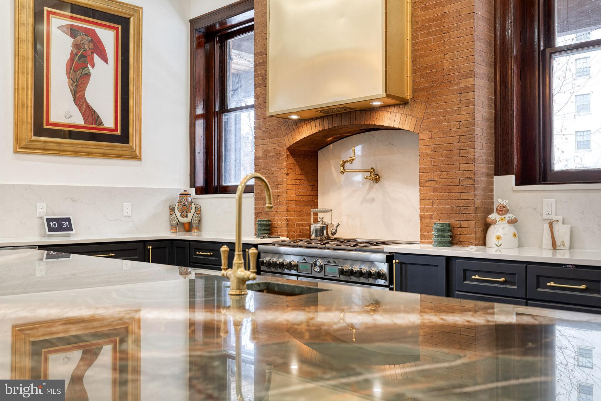 2452 Eutaw Place Baltimore, MD 21217 - Photo 23 of 75