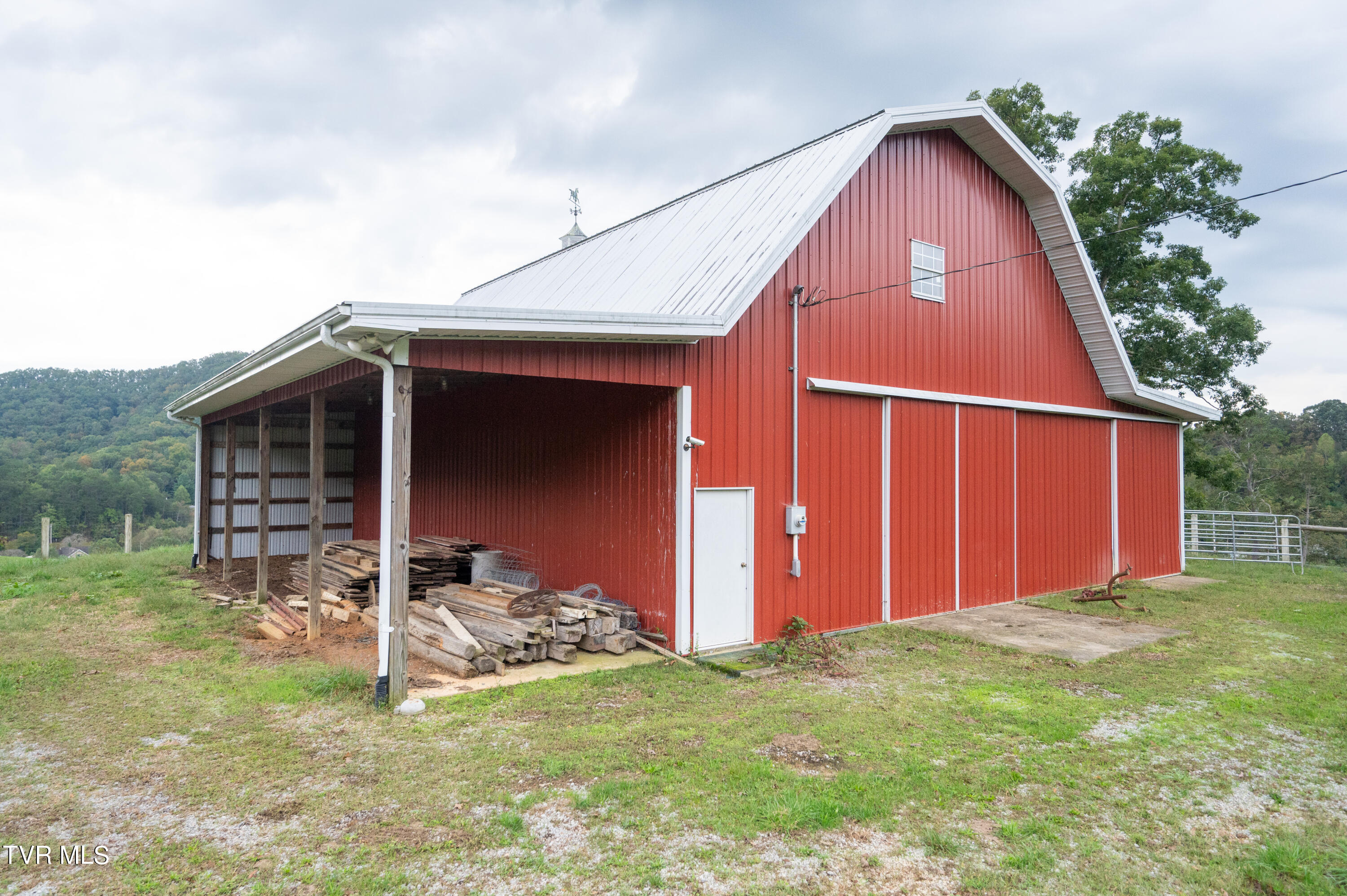 2813 Hilton Road Hiltons, VA 24251 - Photo 68 of 108 Hiltons Rd-85