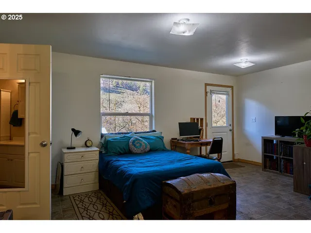 $645,000 | 79090 Lower Imnaha Road, Imnaha, OR 97842