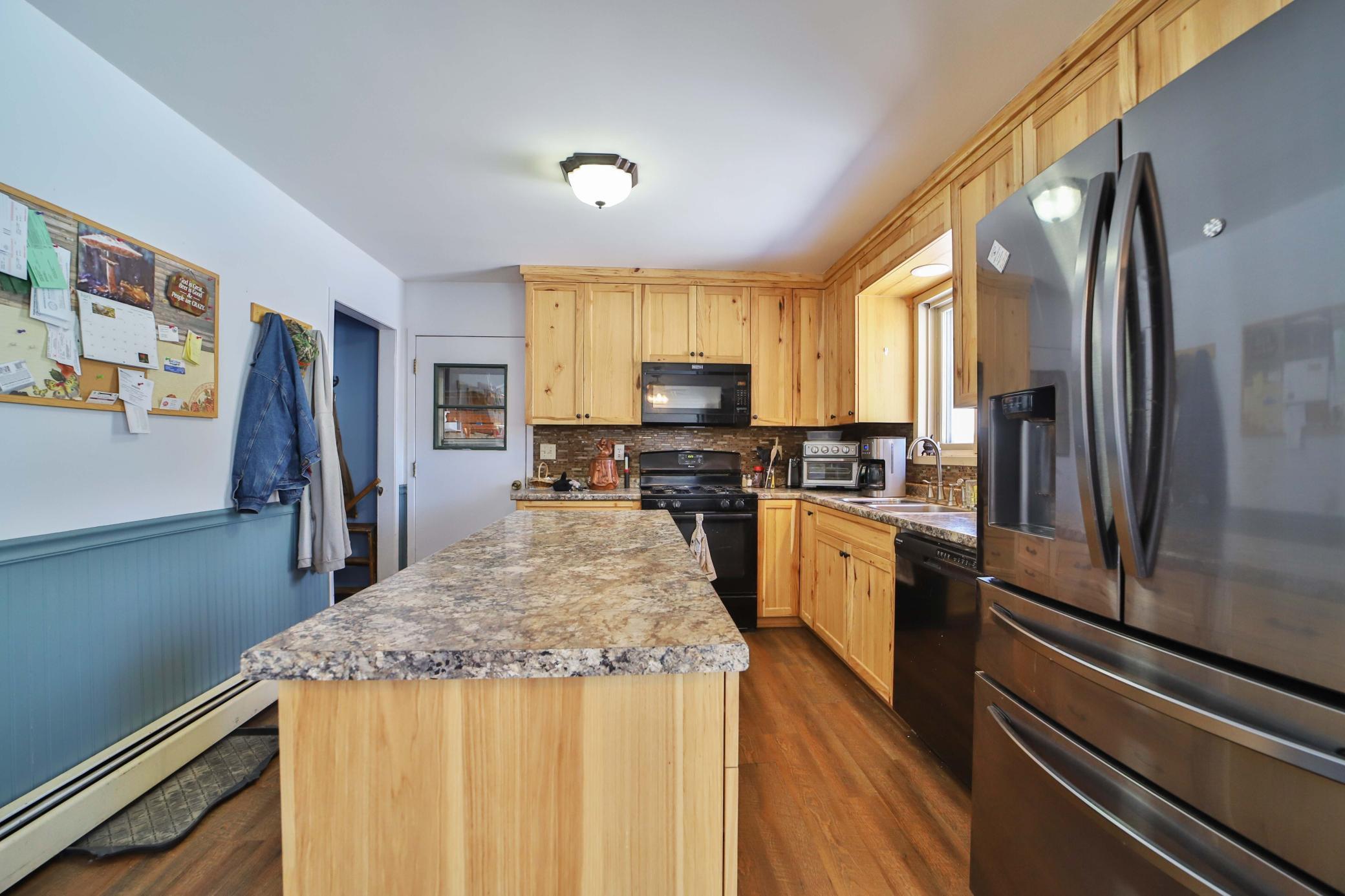 1511 8th Street Northeast Staples, MN 56479 - Photo 4 of 40