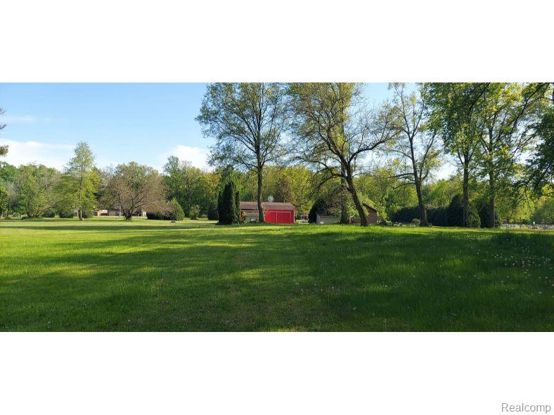 2850 West Labo Road Carleton, MI 48117 - Photo 16 of 33