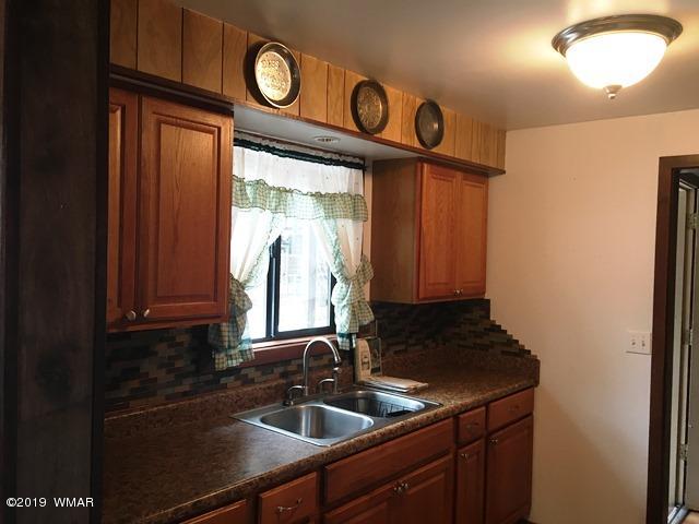 2852 Wahoo Road Overgaard, AZ 85933 - Photo 10 of 25