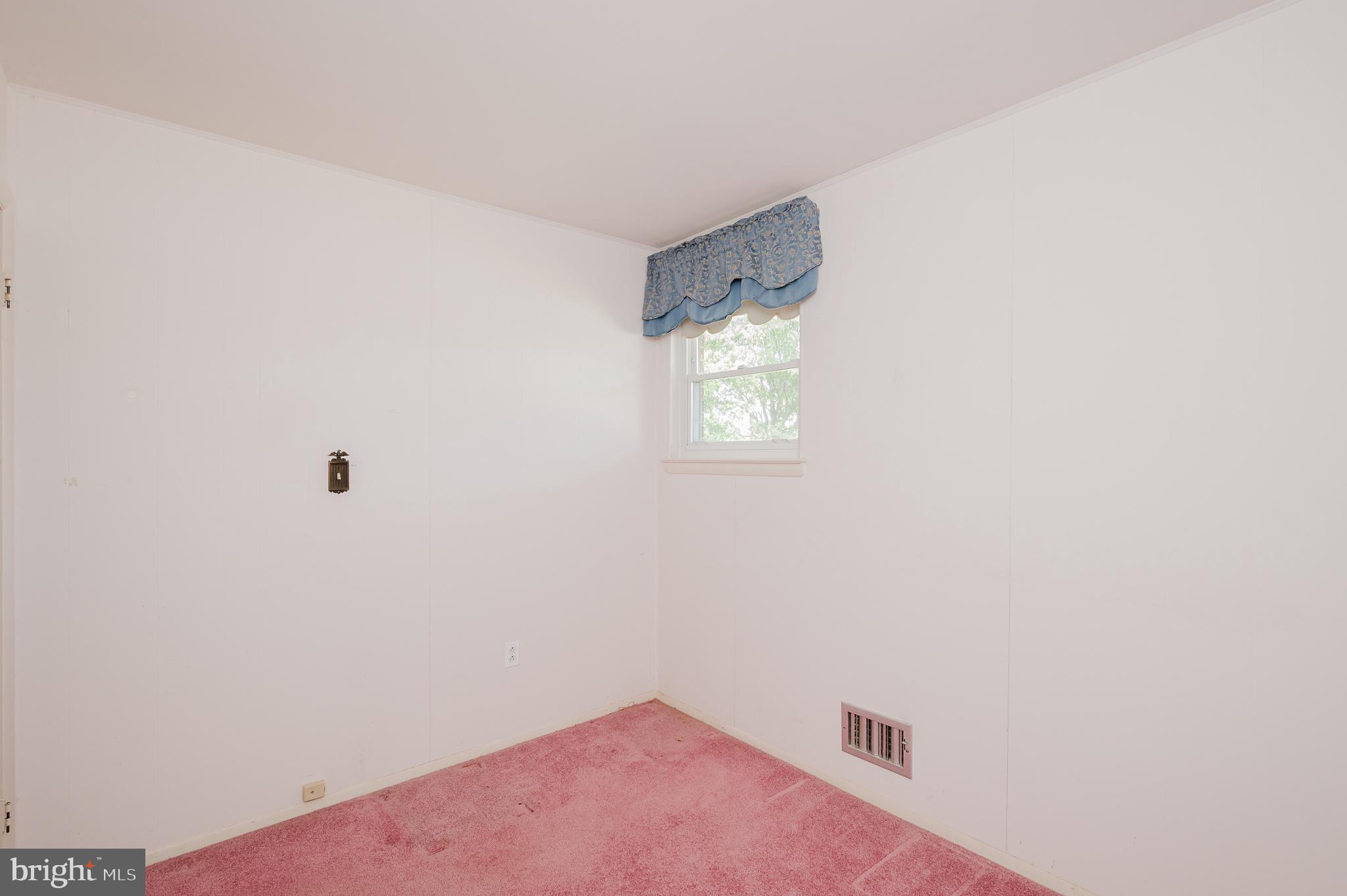 9649 Dundawan Road Baltimore, MD 21236 - Photo 22 of 47 Bed 2