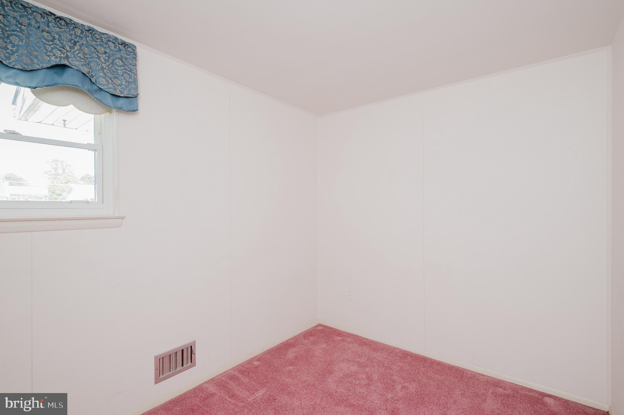 9649 Dundawan Road Baltimore, MD 21236 - Photo 23 of 47 Bed 2