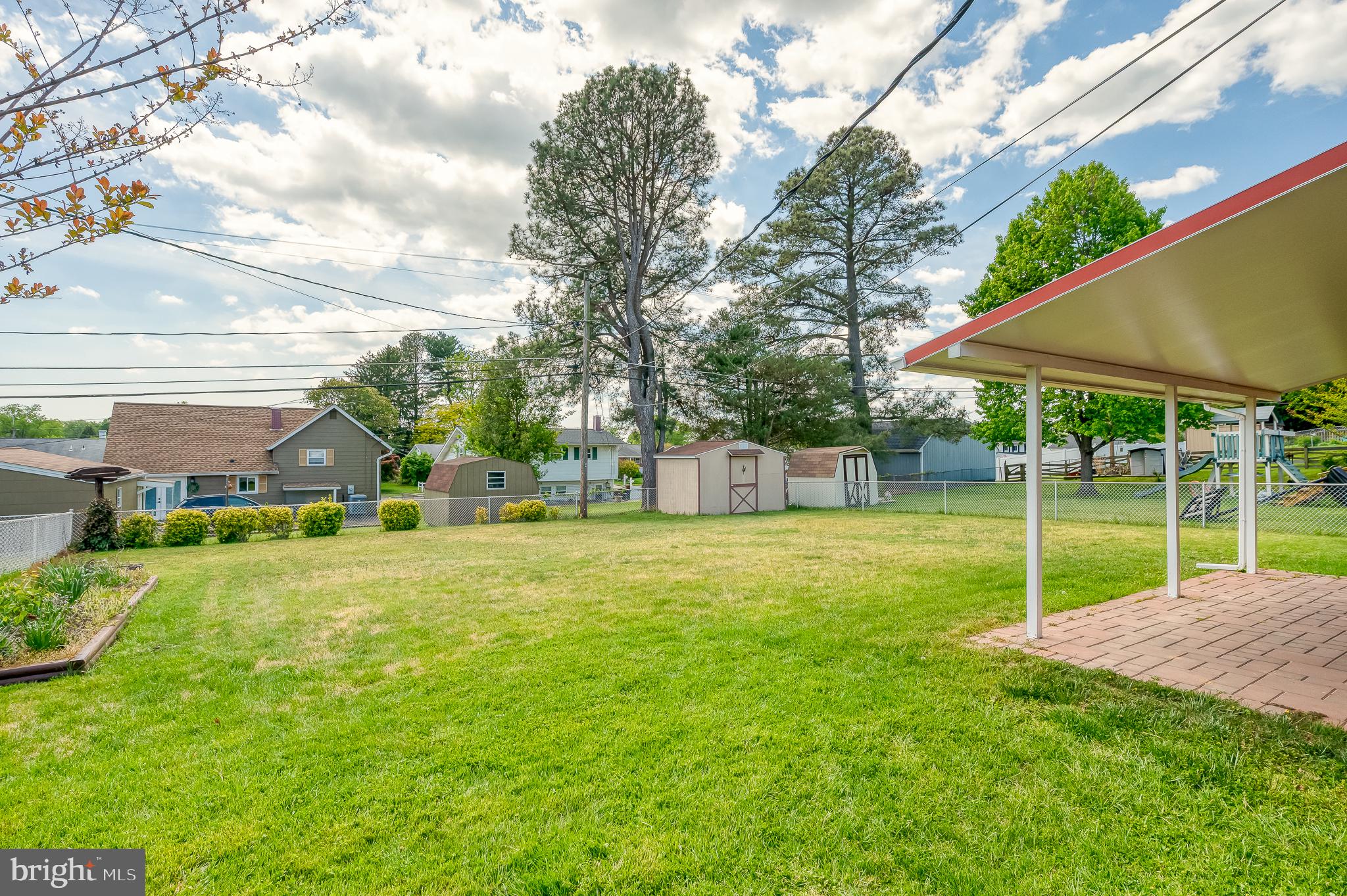 9649 Dundawan Road Baltimore, MD 21236 - Photo 41 of 47 Rear yard - Fully fenced