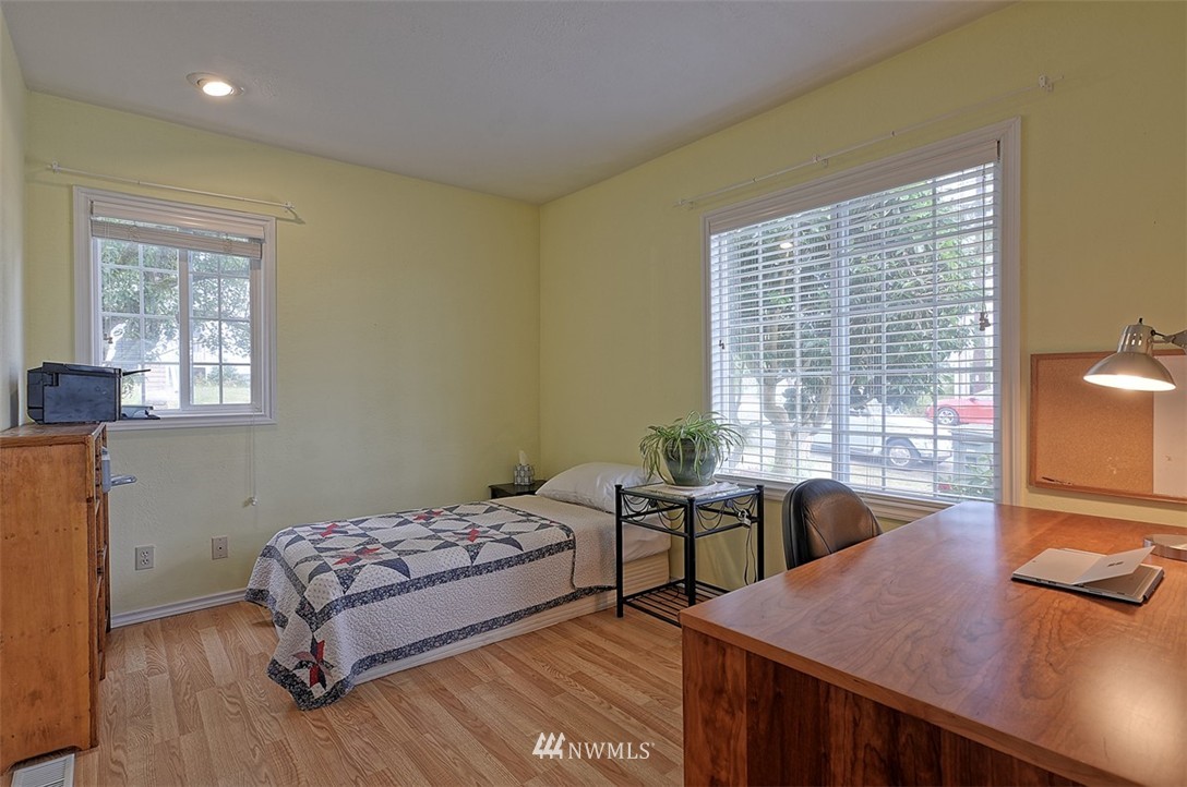 2302 Lowell Road Everett, WA 98203 - Photo 12 of 25