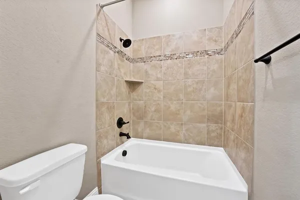 $2,600 | 3615 French Creek Drive, Crandall, TX 75114