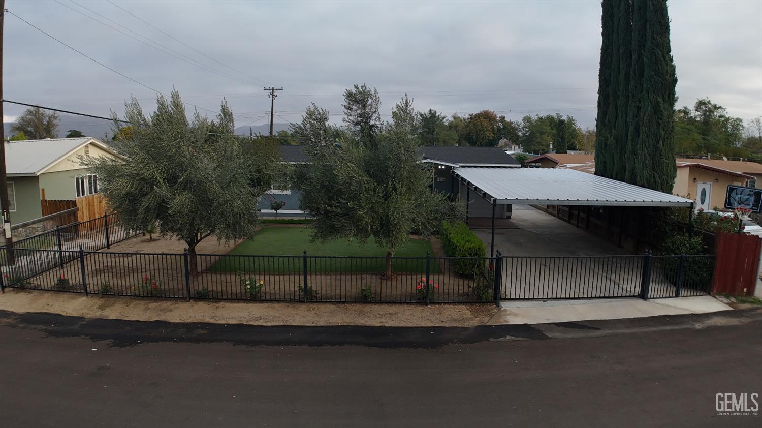 Undisclosed Address New Cuyama, CA 93254 - Photo 2 of 45 a view of a terrace