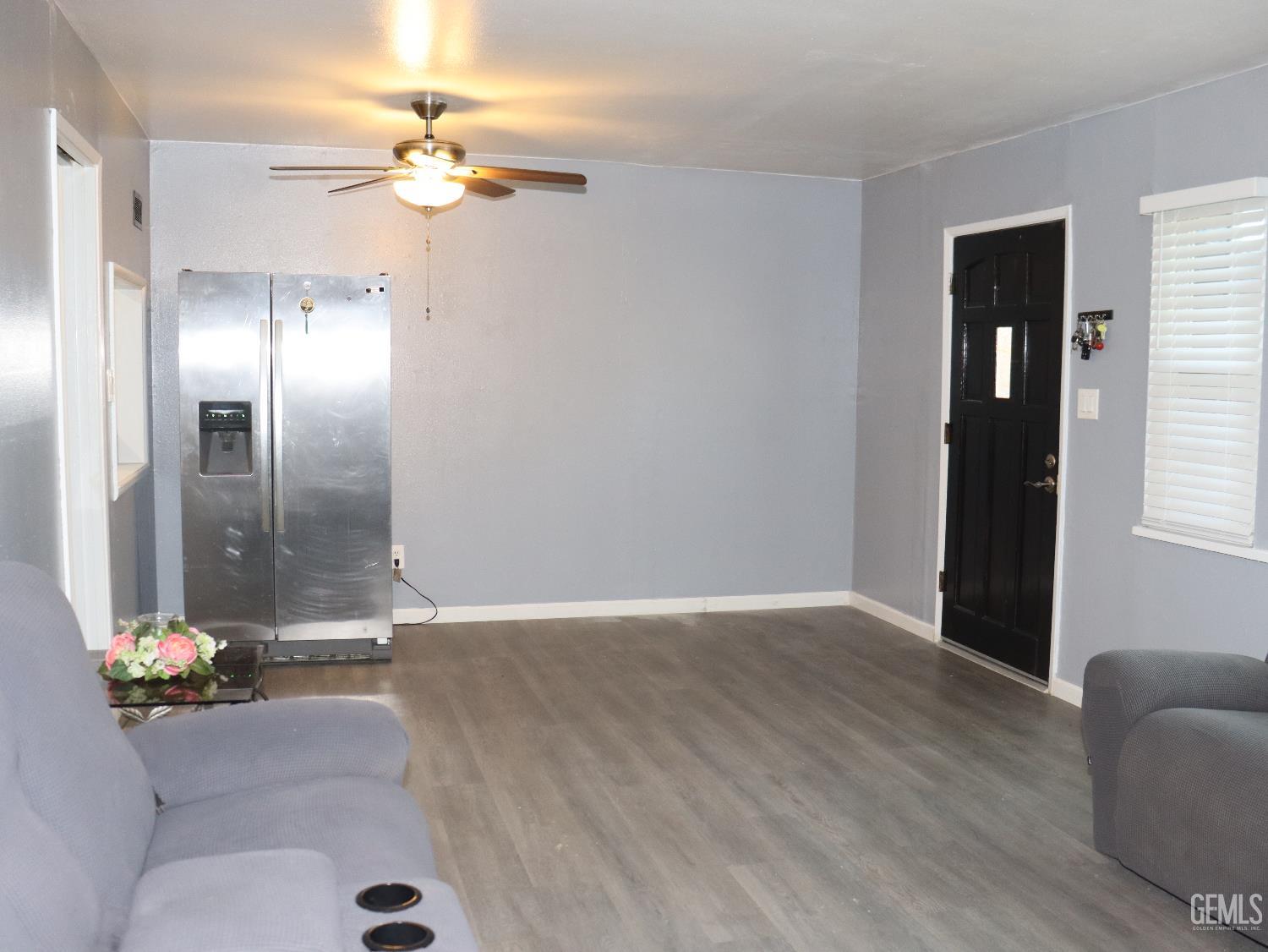 Undisclosed Address New Cuyama, CA 93254 - Photo 25 of 45 a view of livingroom with workspace